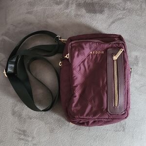 Kedzie Cloud 9 Convertible Sling